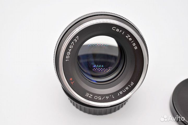 Carl Zeiss Planar 50 1.4 T* ZE