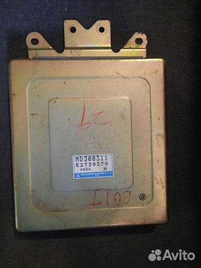 Блок управления двс Mitsubishi Colt MD308311 4G13