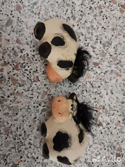 Фигурки 2 коров