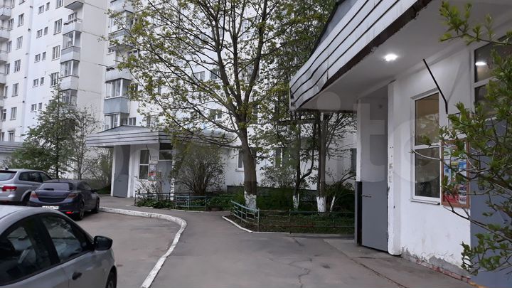 2-к. квартира, 52 м², 9/14 эт.