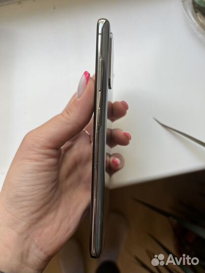 Samsung Galaxy S20, 8/128 ГБ