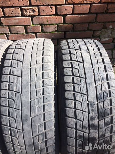 Yokohama A349 225/65 R17