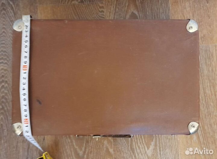Чемодан времен СССР, коричневый, маленький