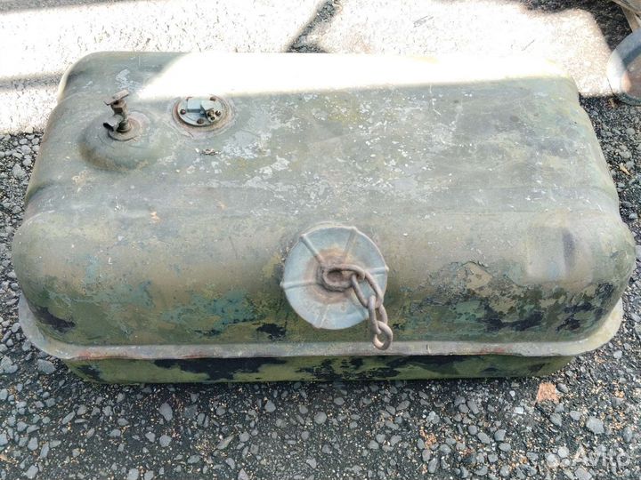 Топливный бак