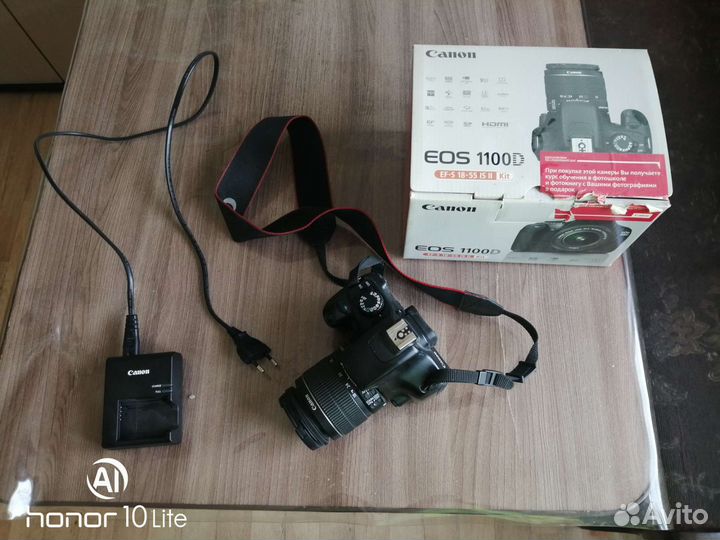 Зеркальный фотоаппарат canon 1100d