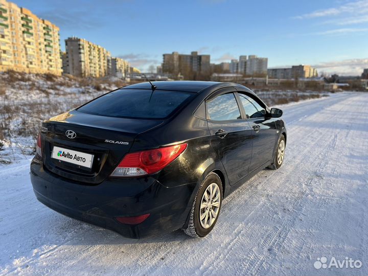 Hyundai Solaris 1.4 AT, 2012, 134 592 км