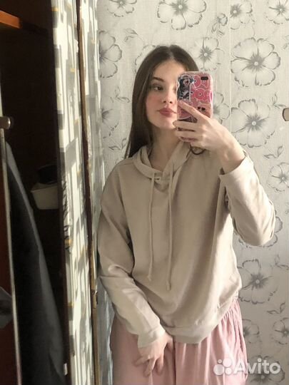 Худи женское, легкое, 42-44, бежевое