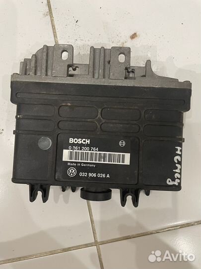 Блок управления двигателем Volkswagen Golf 3/Vento