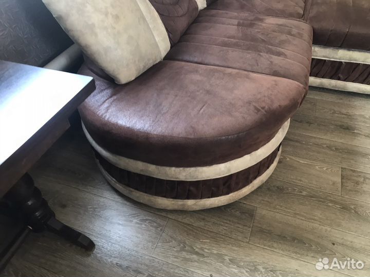 Угловой диван