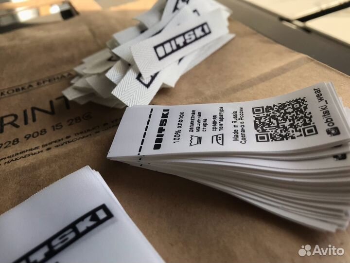 Бирки этикетки, печать на футболках и кружках