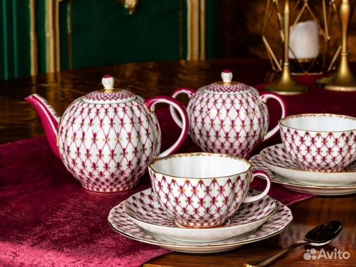 Сервиз чайный Сетка-Блюз форма Тюльпан 20пр золото