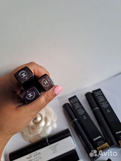 Тушь для ресниц и Подводки д/глаз chanel (разные)