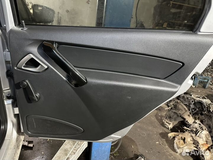 Дверные карты granta fl