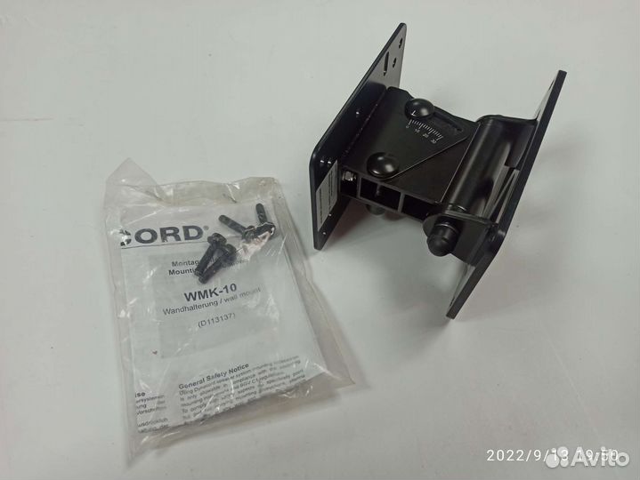 Настенное крепление для акустики