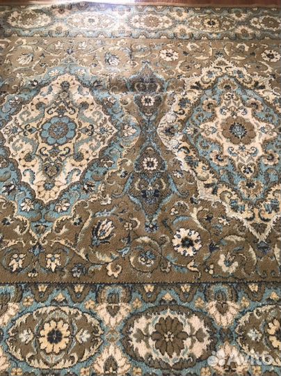 Ковер шерстяной ручной работы