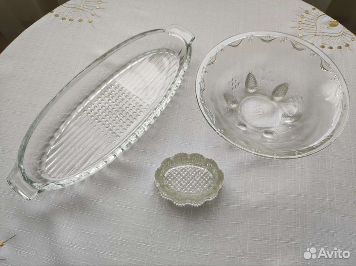 Салатник, ваза, графин, рюмки