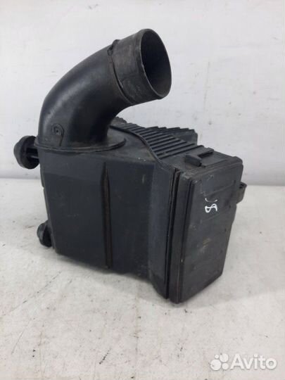 Корпус воздушного фильтра Nissan Note хэтчбэк 5
