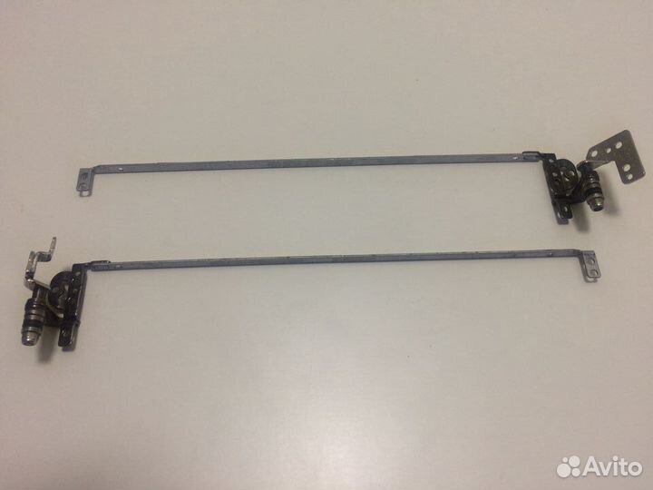 Петли матрицы ноутбука HP Pavilion dv6-3000