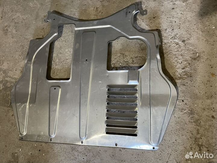 Брызговик ваз-2110 двигателя автоваз