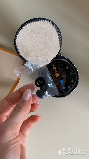 Наушники louis vuitton