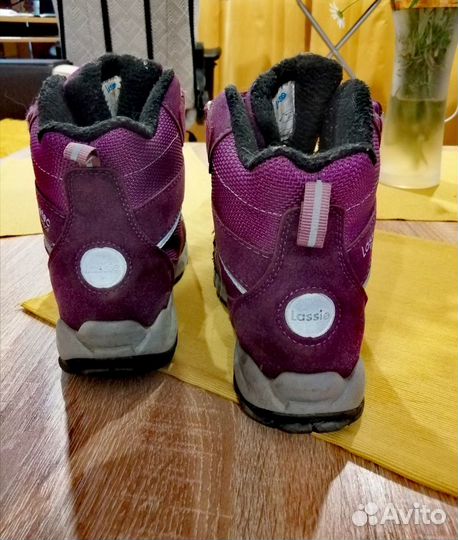 Детская обувь для девочек - ботинки Lassie