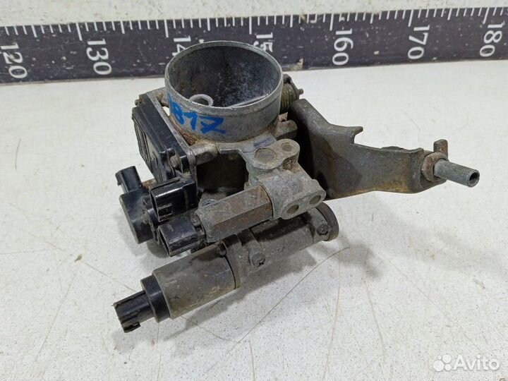 Дроссельная заслонка 1611974C00