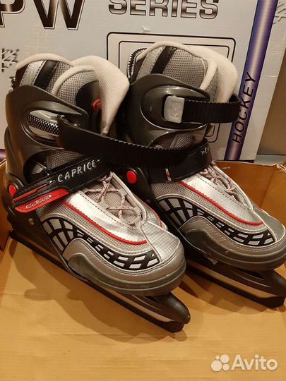 Коньки хоккейные