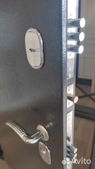 Дверь входная