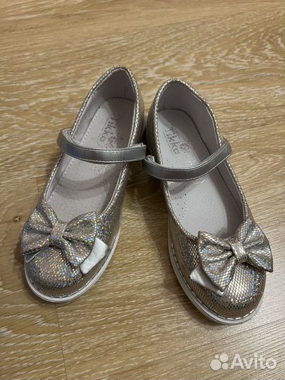 Обувь детская 33 р