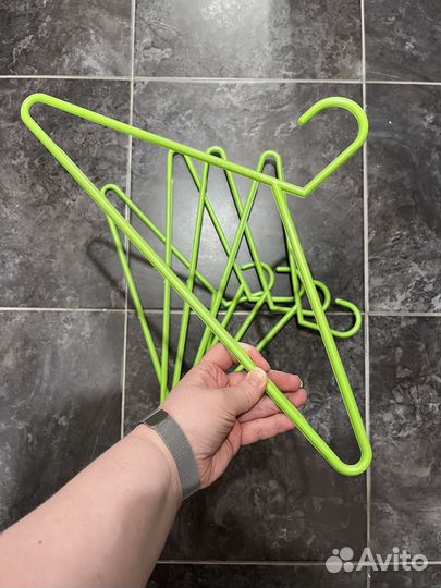 Вешалка плечики для одежды