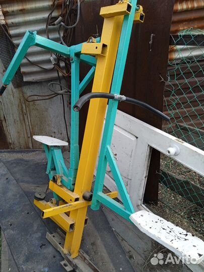 Уличный тренажер бу