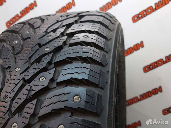 Nokian Tyres Hakkapeliitta 9 SUV 245/60 R18 109T