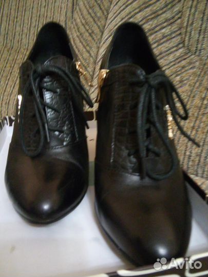 Продам туфли