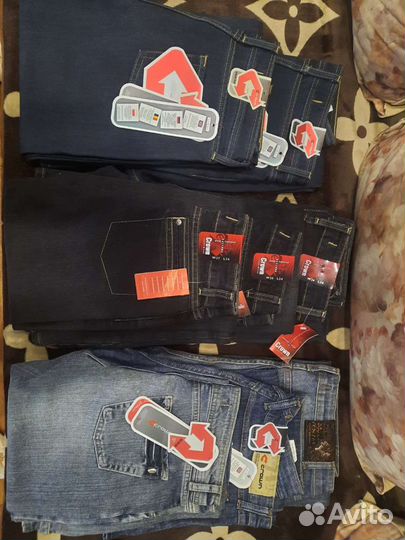 Джинсовая женская одежда