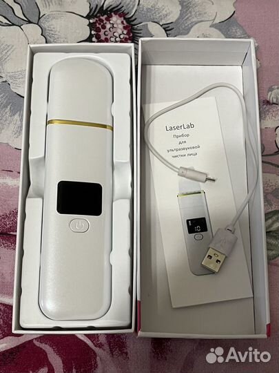 Прибор для ультразвуковой чистки лица