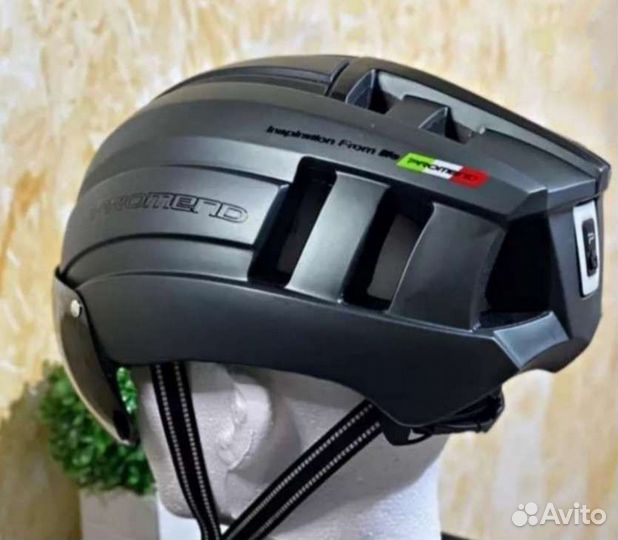 Велошлем с визором (новый) Promend