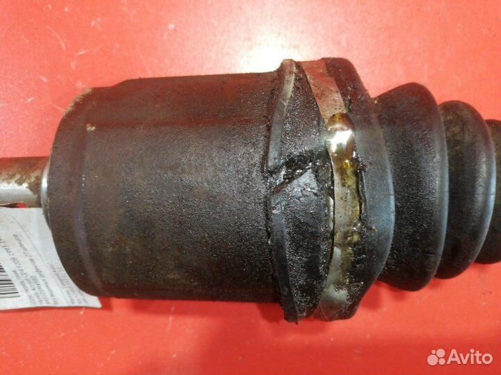 Шрус внутренний передний правый Honda Accord CD4