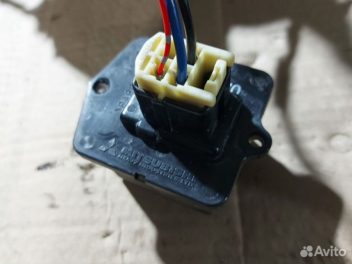 Резистор печки на Mitsubishi Lancer 10,ASX,XL