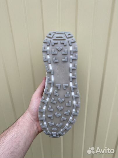 Кроссовки adidas retropy e5