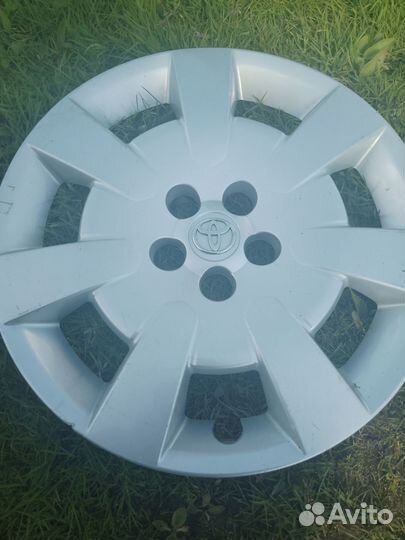 Колпаки на колеса r 16 toyota