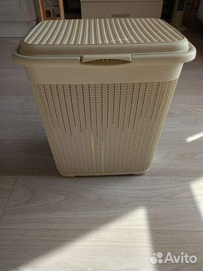 Продам корзину для белья