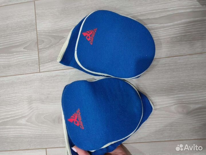 Наколенники для волейбола