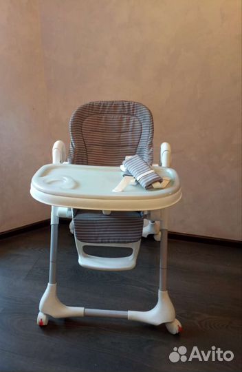 Стул для кормления Happy Baby