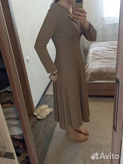 Платье женское 46 размер