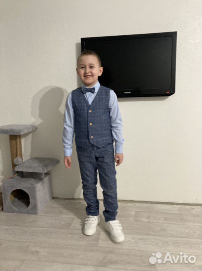 Костюм для мальчика, классический