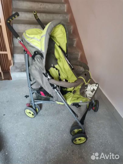 Прогулочная коляска трость