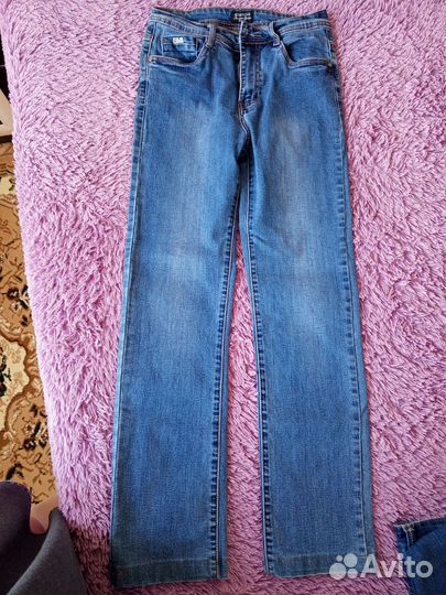 Джинсы