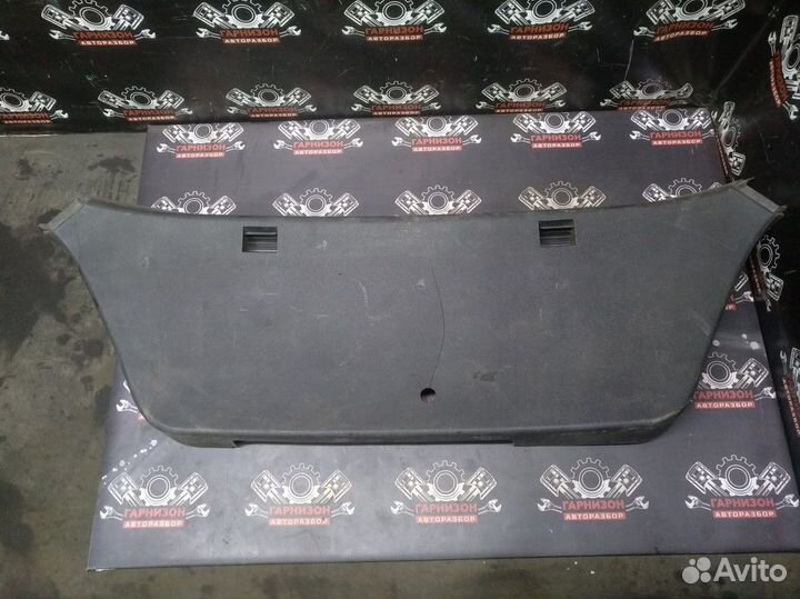 Обшивка крышки багажника Opel Astra H