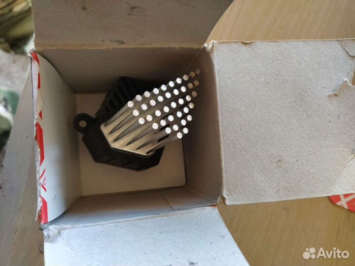 Регулятор мотора отопителя