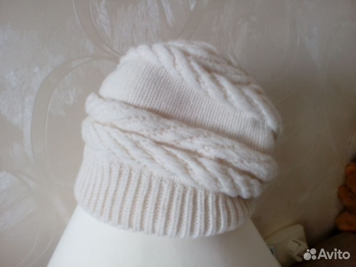 Шапка вязаная шерстяная